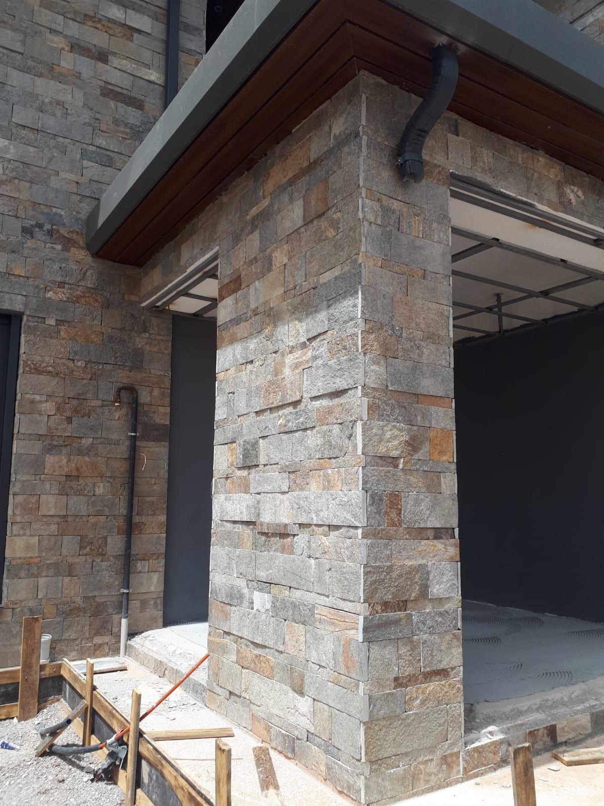 Özel KesimDogal Kayrak Taşı Uygulamaları